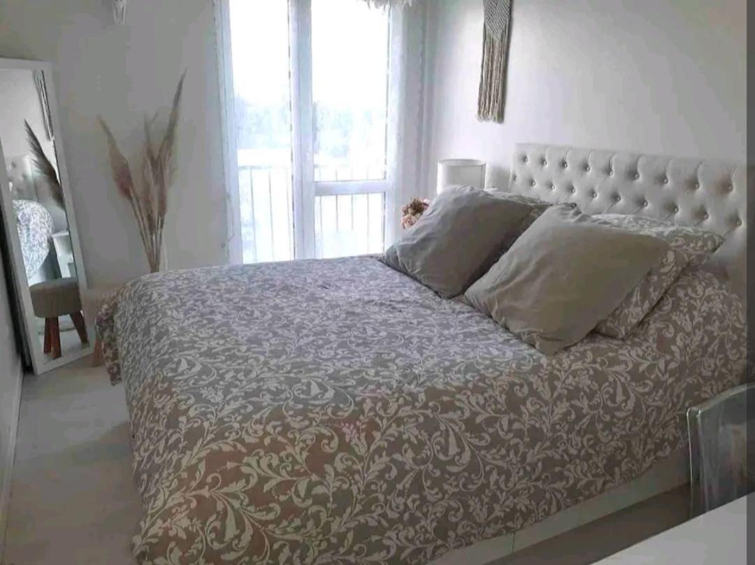 La Romantique Apartment